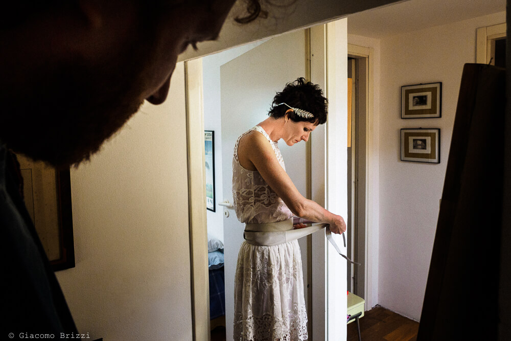 Dettaglio sulla sposa al Matrimonio di Ameglia