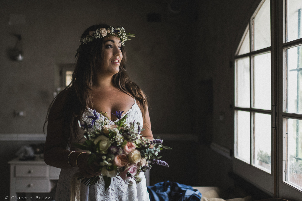 Primo piano sulla sposa, fotografo matrimonio ricevimento la ginestra, finale ligure