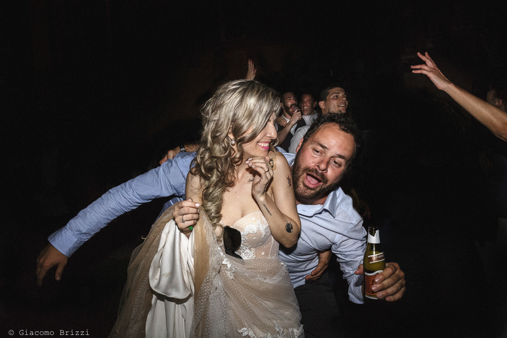 La sposa che balla, matrimonio San Giuliano Terme, Pisa. Giacomo Brizzi Fotografo